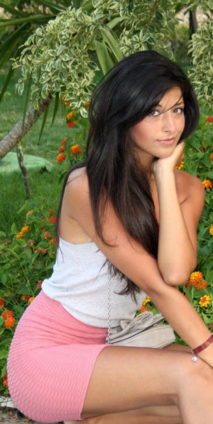 agency-scams.com - picture of woman